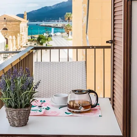 Alektor Luxury Daire Zakintos