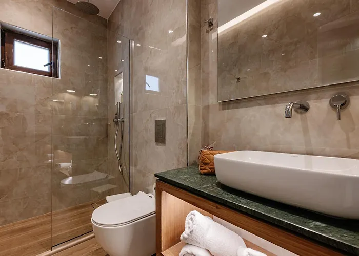 Alektor Luxury Zante