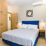 Alektor Luxury *